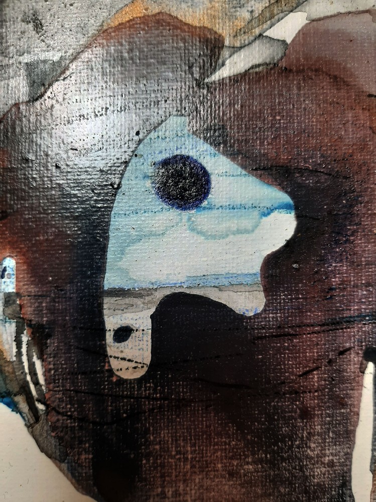 Angel looking at the Sea. Blue Moon